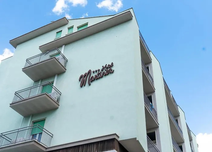 Hotel Martinez
